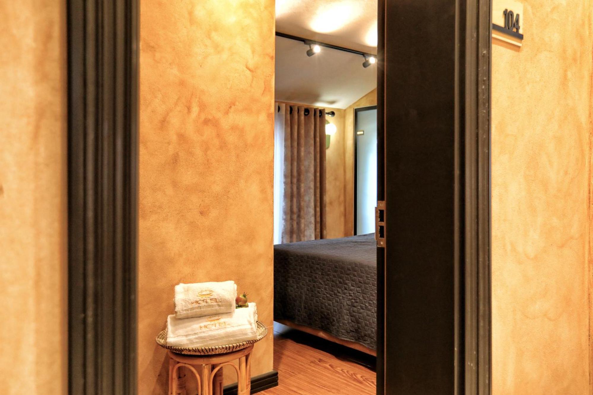 Hotel Labiatan Zogaj  Экстерьер фото